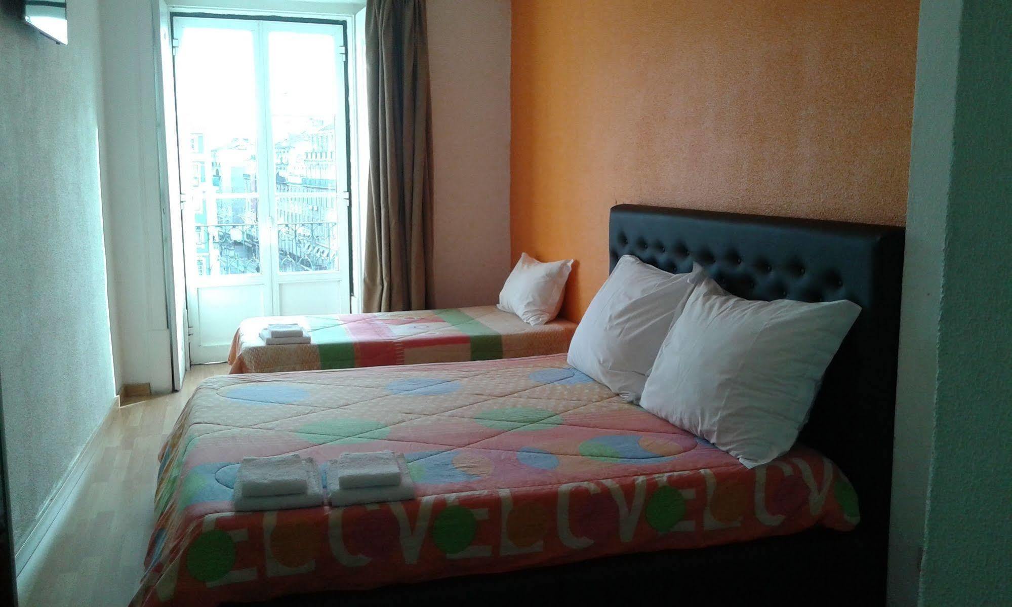 Pensao Beira Minho Hotell Lisboa Eksteriør bilde